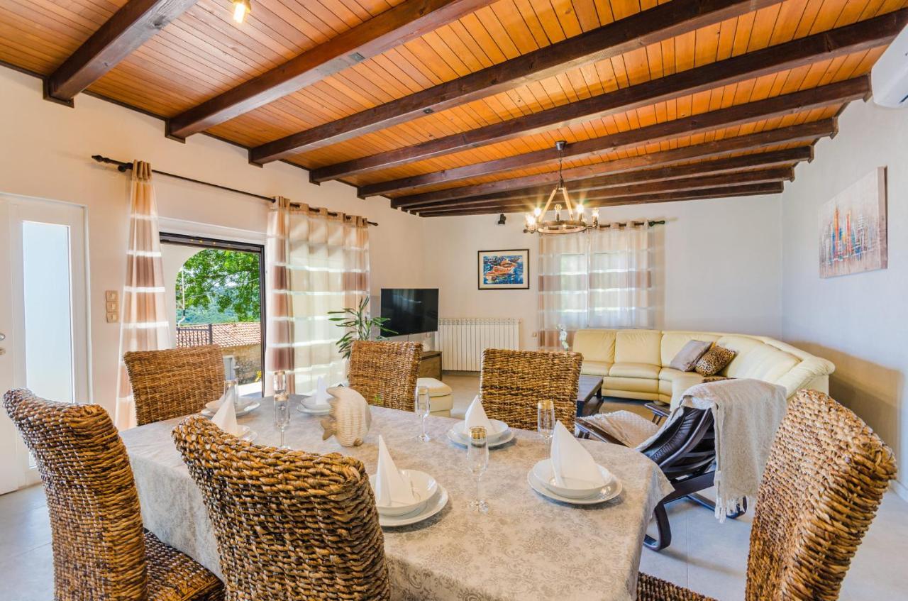 Villa Valentina Брибир Екстериор снимка